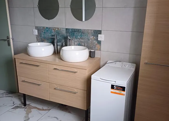 Semesterbostad La Palombiere