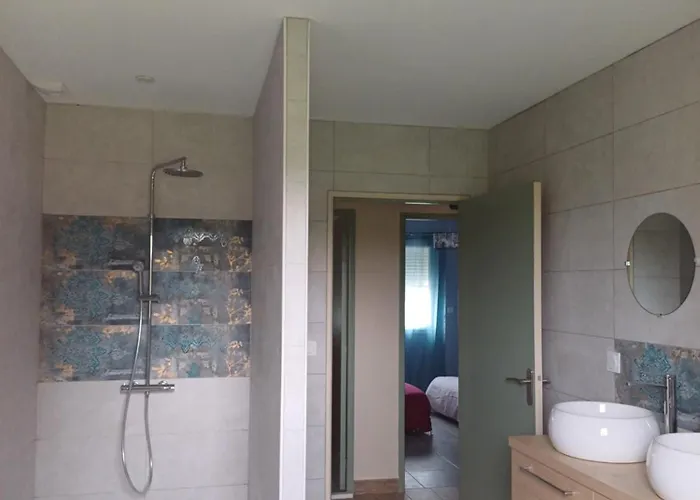 Semesterbostad La Palombiere Chapdeuil